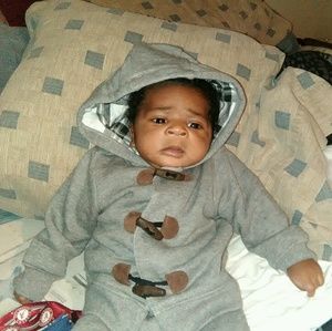 Meet your Posher, Desmond